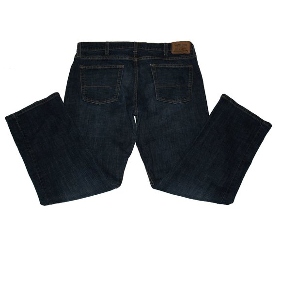 Signature by Levi Strauss & Co.™ Men's Straight Fit Jeans W38 x L32 - Picture 2 of 9